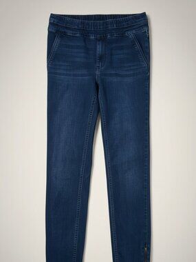 New York & Company Blue Zip‑Hem Cut‑Off Jeans Women’s Medium Raw Hem